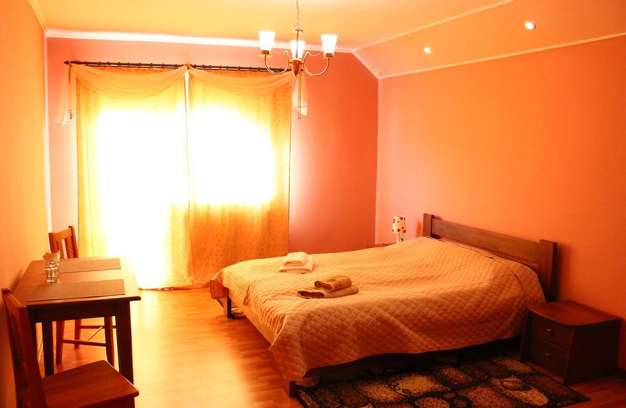 Cafe-Motel Goryanka Užhorod Esterno foto